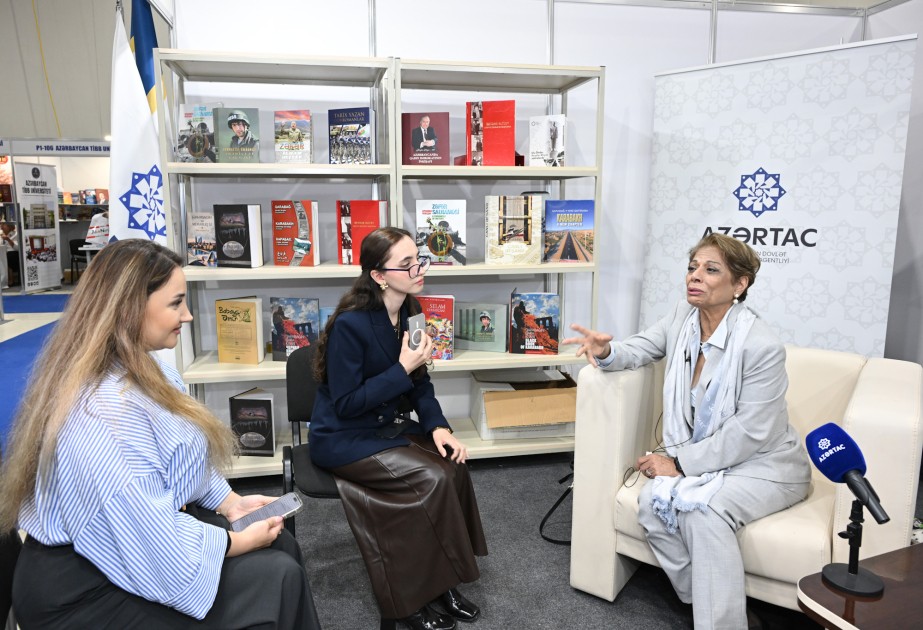 İranəsilli yazıçı Pərinuş Sənii: Azərbaycan xalqının qonaqpərvərliyi məndə böyük təəssürat yaratdı